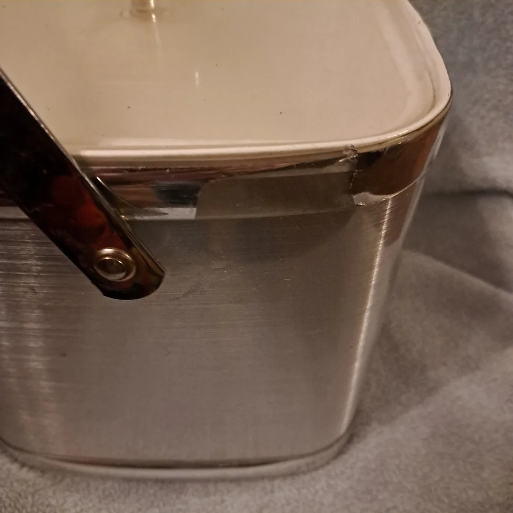 ELEGANT Vtg. 1950's Metallic Silver Rectangular ICE Bucket W/ LID